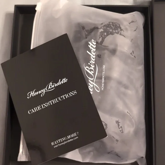 Honey Birdette Black Latex Pencil Skirt - M - Picture 3 of 3